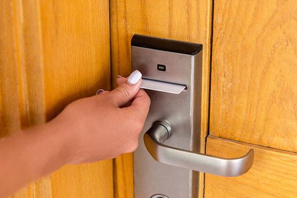 Door hand with door access control in Wellington